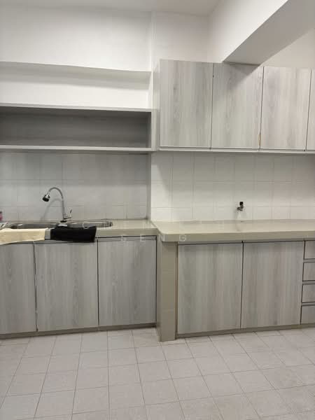 Condominium for Sale at Danau Idaman - Chen Kah Seng - Kitchen - PropertyGuru.com.my
