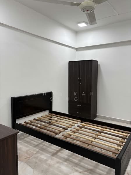 Condominium for Sale at Danau Idaman - Chen Kah Seng - Bedroom - PropertyGuru.com.my
