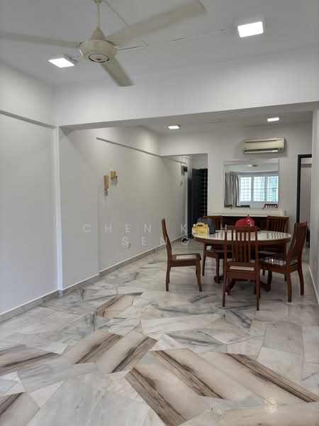Condominium for Sale at Danau Idaman - Chen Kah Seng - Dining Room - PropertyGuru.com.my