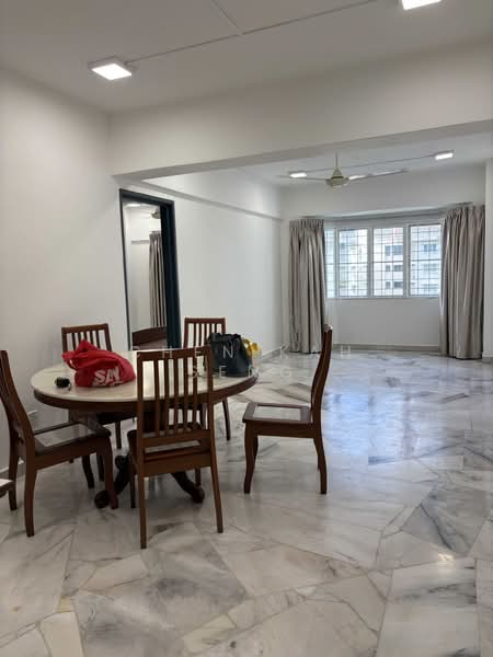 Condominium for Sale at Danau Idaman - Chen Kah Seng - Dining Room - PropertyGuru.com.my