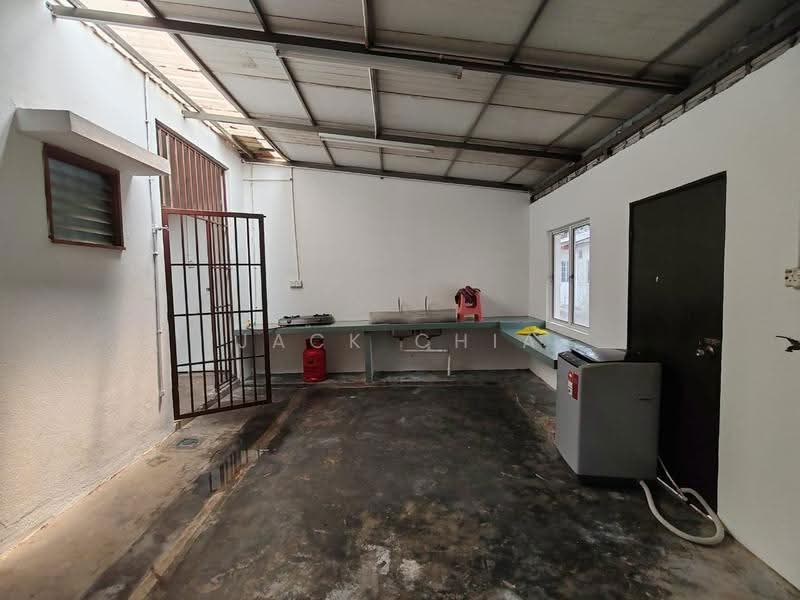 2-storey Terraced House for Sale in Seremban 3 (Rasah) - Jack Chia - Kitchen - PropertyGuru.com.my