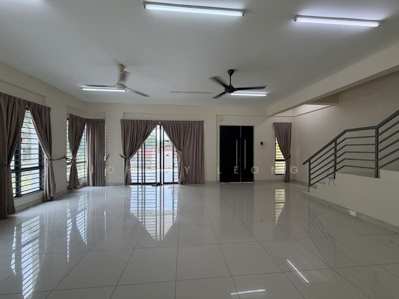 Semi-Detached House for Sale in Bandar Mahkota Cheras (Cheras) - Johnny Leong - Living Room - PropertyGuru.com.my