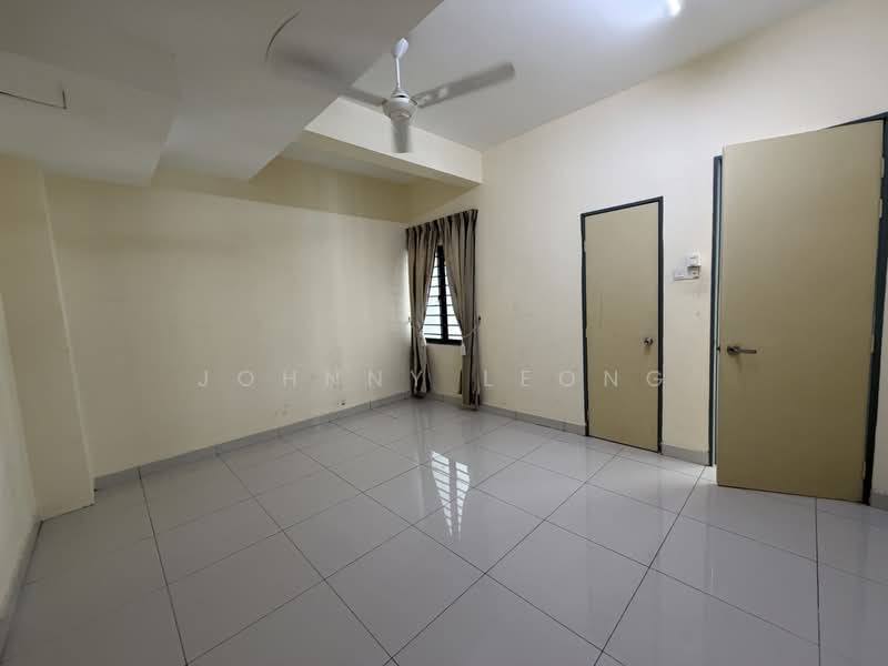 Semi-Detached House for Sale in Bandar Mahkota Cheras (Cheras) - Johnny Leong - Interior - PropertyGuru.com.my