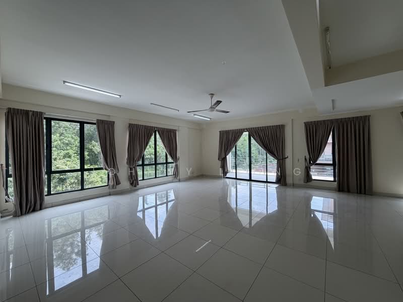Semi-Detached House for Sale in Bandar Mahkota Cheras (Cheras) - Johnny Leong - Living Room - PropertyGuru.com.my