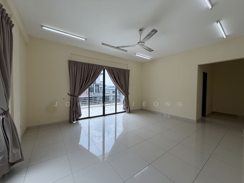 Semi-Detached House for Sale in Bandar Mahkota Cheras (Cheras) - Johnny Leong - Living Room - PropertyGuru.com.my