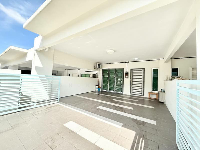 Rumah Teres 2 Tingkat untuk Dijual di Bandar Sri Sendayan (Negeri Sembilan) - Banin Yahya - PropertyGuru.com.my