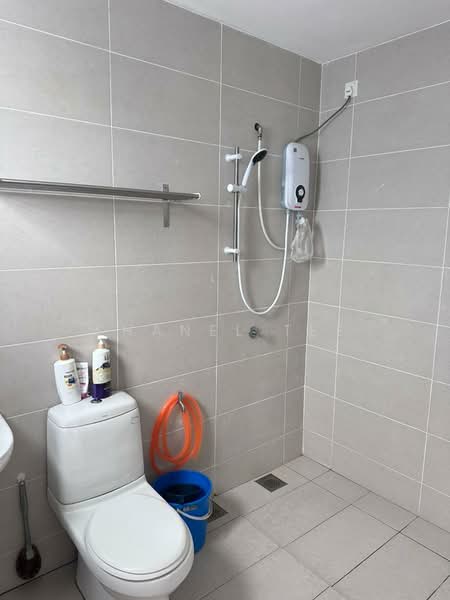 Rumah Teres 2 Tingkat untuk Dijual di Bandar Seri Impian (Kluang) - Shanel Tee - Bathroom - PropertyGuru.com.my