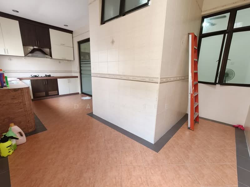 Rumah Teres 2 Tingkat untuk Disewa di Taman Kulai Utama (Kulai) - Danny See - Kitchen - PropertyGuru.com.my
