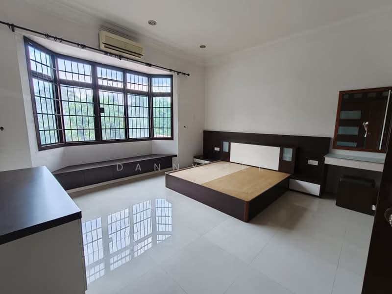 Rumah Teres 2 Tingkat untuk Disewa di Taman Kulai Utama (Kulai) - Danny See - Bedroom - PropertyGuru.com.my