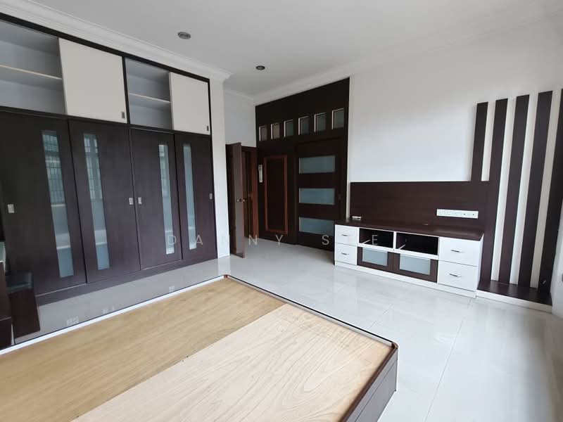 Rumah Teres 2 Tingkat untuk Disewa di Taman Kulai Utama (Kulai) - Danny See - Bedroom - PropertyGuru.com.my