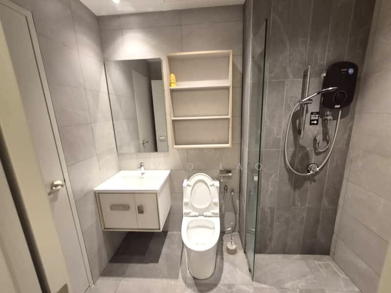 Servis Apartment untuk Disewa di Majestic Residence - David Lao - Bathroom - PropertyGuru.com.my
