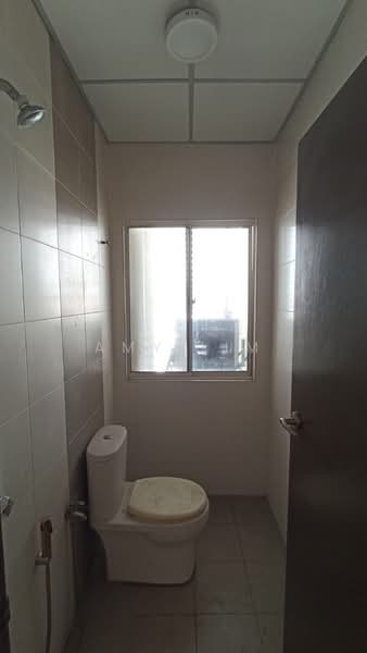 Office for Sale in Shah Alam (Selangor) - Amy Lim - Bathroom - PropertyGuru.com.my