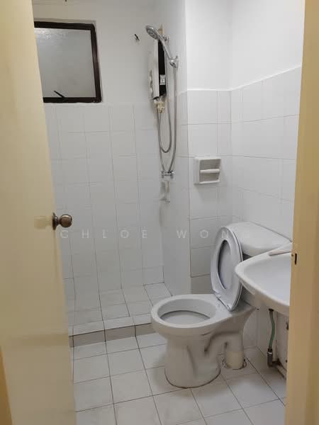 Kondominium untuk Disewa di Vista Millennium Condominium - Chloe Wong - Bathroom - PropertyGuru.com.my