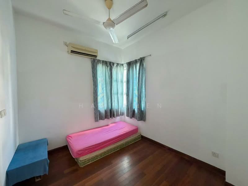 Bungalow for Sale in Bayan Lepas (Penang) - Han Zhen - Bedroom - PropertyGuru.com.my