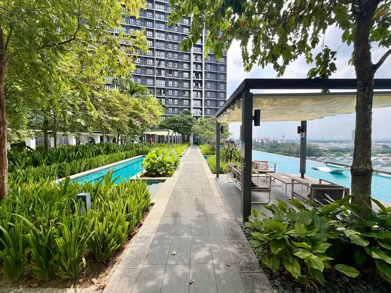 Servis Apartment untuk Dijual di Ashino @ Gravit8 - Farhan Rafael - Exterior - PropertyGuru.com.my