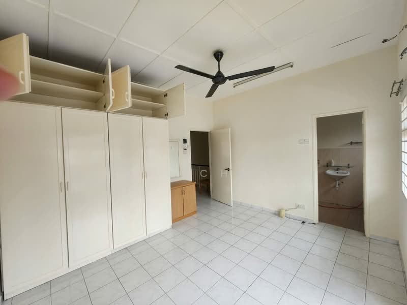 Rumah Teres 2 Tingkat untuk Disewa di Bandar Mahkota Cheras (Cheras) - Ray Chan - Bedroom - PropertyGuru.com.my