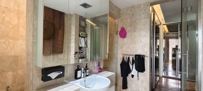Rumah Berkembar untuk Dijual di Taman Danau Desa (Taman Desa) - Kimberly Yang - Bathroom - PropertyGuru.com.my