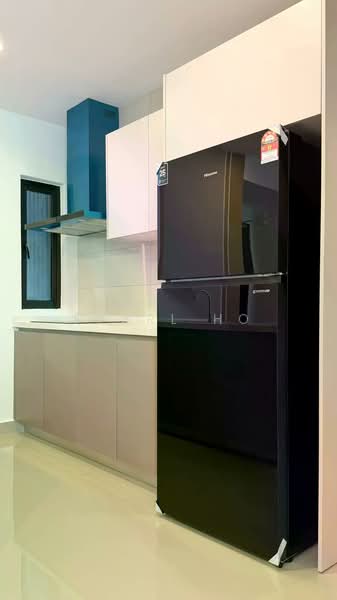 Service Residence for Rent at Residensi Ava @ Kiara Bay - Pearl Ho - Kitchen - PropertyGuru.com.my