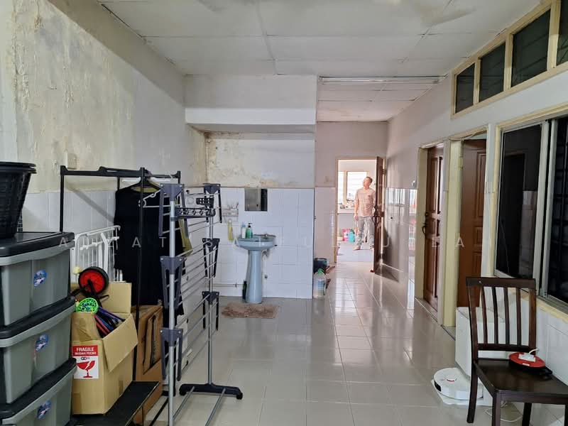 Rumah Teres 1 Tingkat untuk Dijual di Seksyen 14 (Petaling Jaya) - Aizat Saifulrullah - Interior - PropertyGuru.com.my