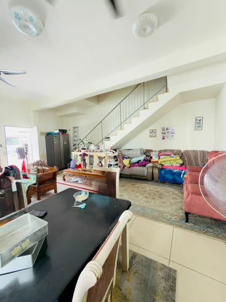 2-storey Terraced House for Sale in Rawang (Selangor) - Des Yap - Living Room - PropertyGuru.com.my