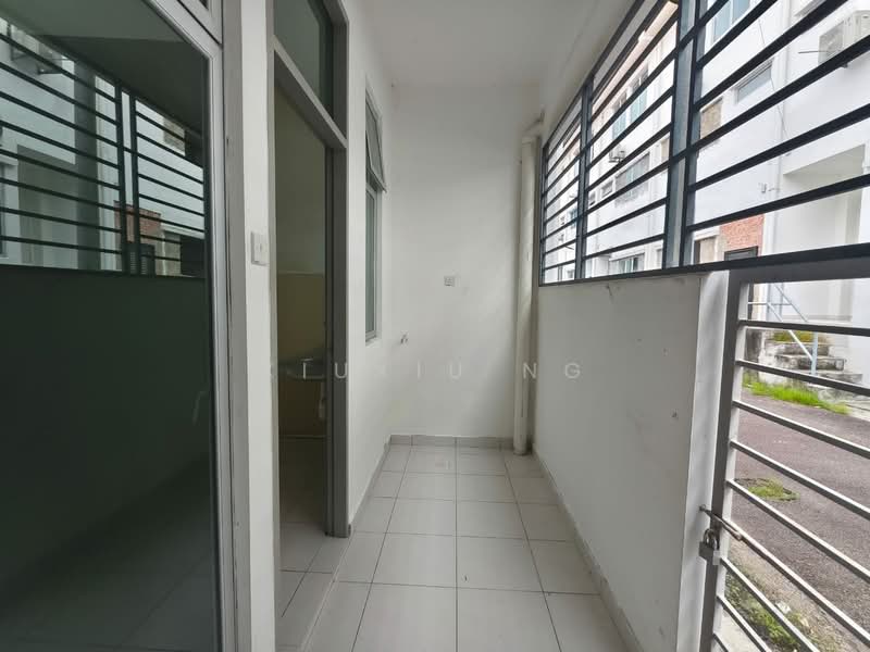 2-storey Terraced House for Rent in Taman Pulai Mutiara (Iskandar Puteri (Nusajaya)) - Xiuxiu Ng - Balcony - PropertyGuru.com.my
