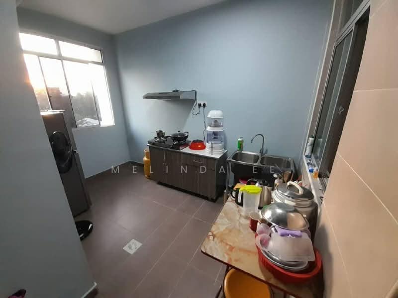 Pangsapuri untuk Dijual di East Bay (Seri Bayan) - Melinda Ee - Kitchen - PropertyGuru.com.my
