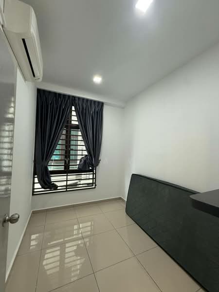 Service Residence for Rent at D'Summit Residences - Lydia Wee - PropertyGuru.com.my