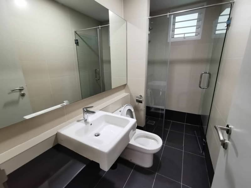 Service Residence for Rent at Tiara Mutiara 2 - Kew . - Bathroom - PropertyGuru.com.my