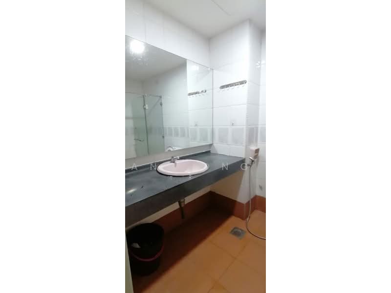 Kondominium untuk Disewa di City Gardens - Ann Ong - Bathroom - PropertyGuru.com.my