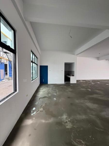 Kedai / Pejabat untuk Disewa di Taman Pelangi Indah (Ulu Tiram) - Melinda Ee - Interior - PropertyGuru.com.my