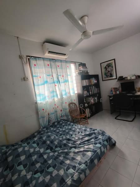 Rumah Teres 2 Tingkat untuk Dijual di Anjung Bercham Megah (Ipoh) - Datuk Lee Heng - Bedroom - PropertyGuru.com.my