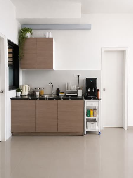 Service Residence for Rent at MKH Boulevard II - Ashlee LSS - Kitchen - PropertyGuru.com.my