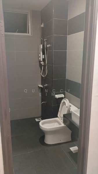 Kondominium untuk Disewa di M Condominium @ Larkin - Quinccy Lim - Bathroom - PropertyGuru.com.my