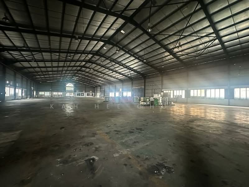 Gudang untuk Disewa di Sungai Buloh (Selangor) - Kah Hee Chong - Interior - PropertyGuru.com.my