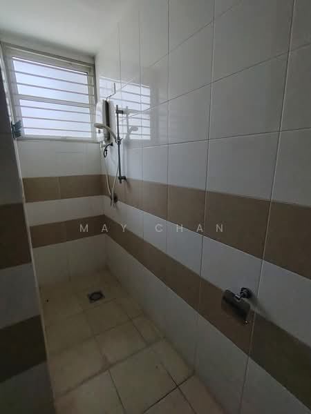 2-storey Terraced House for Sale in Kajang 2 (Kajang) - May Chan - Bathroom - PropertyGuru.com.my