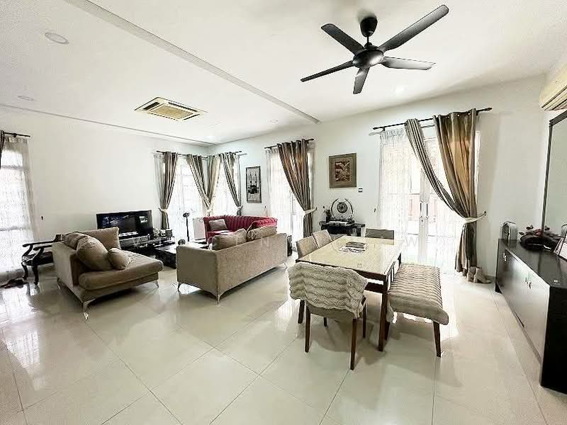 Semi-Detached House for Sale in Ara Damansara (Selangor) - Vincent Liaw - Living Room - PropertyGuru.com.my