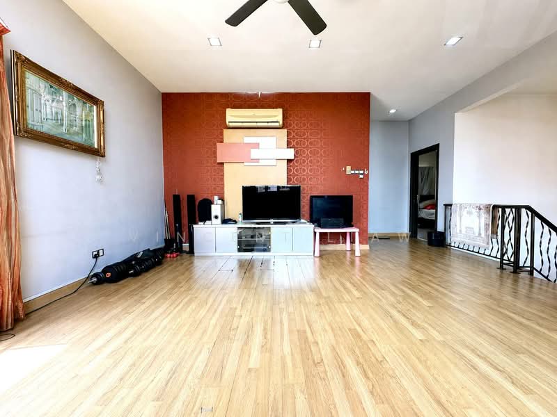 Semi-Detached House for Sale in Ara Damansara (Selangor) - Vincent Liaw - Living Room - PropertyGuru.com.my