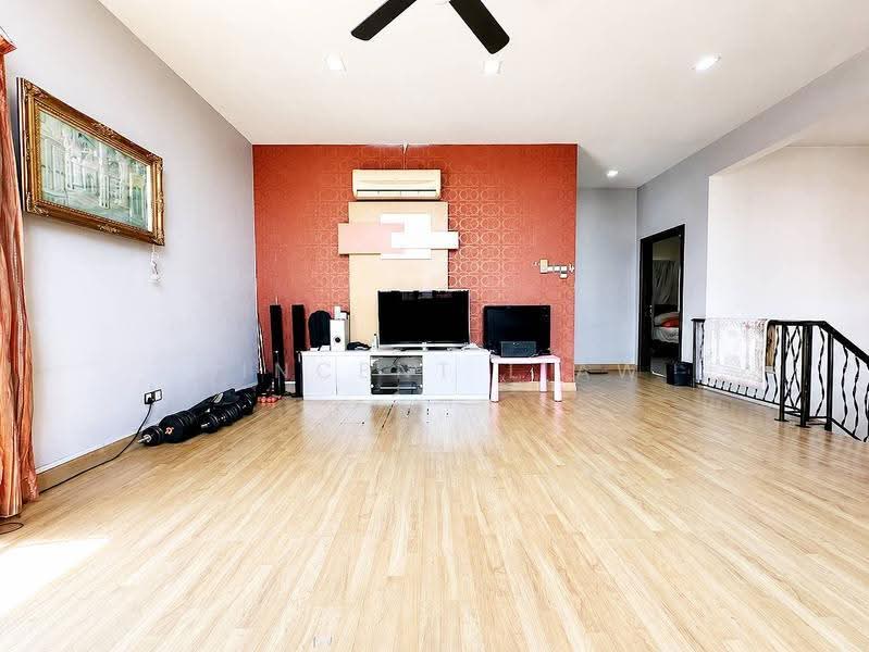 Semi-Detached House for Sale in Petaling Jaya (Ara Damansara) - Vincent Liaw - Living Room - PropertyGuru.com.my