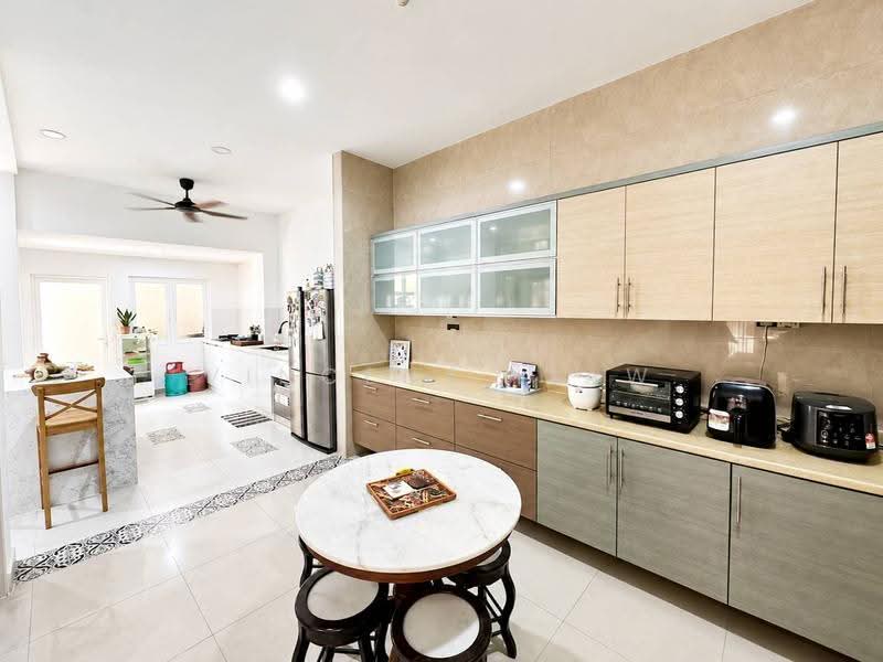Semi-Detached House for Sale in Petaling Jaya (Ara Damansara) - Vincent Liaw - Kitchen - PropertyGuru.com.my