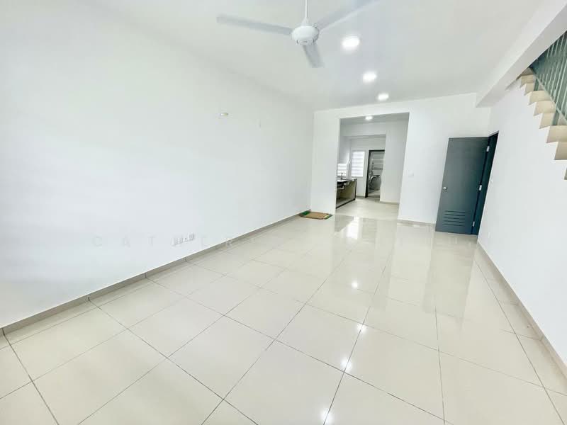 2-storey Terraced House for Rent in Gelang Patah (Johor) - Catherine Chiah - Living Room - PropertyGuru.com.my