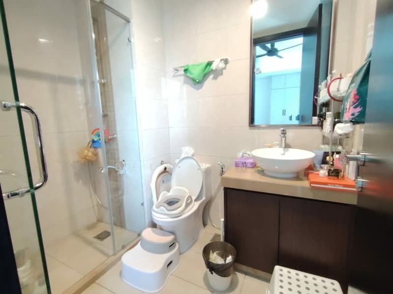 Condominium for Rent at Agile Mont Kiara - Bell Wong - Bathroom - PropertyGuru.com.my