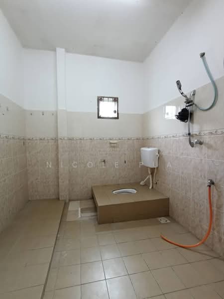 1-storey Terraced House for Sale in Mutiara Rini (Skudai) - Nicole Pua - Bathroom - PropertyGuru.com.my