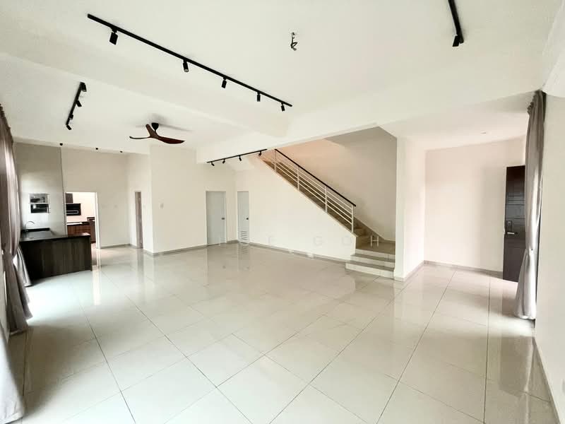 2-storey Terraced House for Rent in Taman Sutera Utama (Skudai) - Alice Goh - Living Room - PropertyGuru.com.my