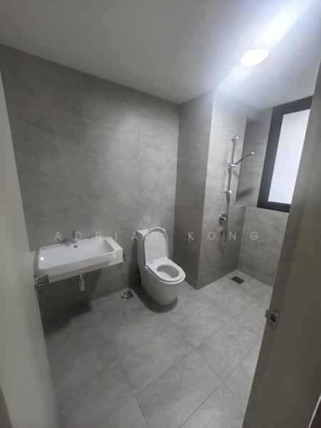 Servis Apartment untuk Disewa di Arunya @ KL North - Adrian Kong - Bathroom - PropertyGuru.com.my