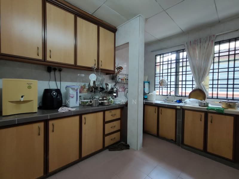 2-storey Terraced House for Sale in Bukit Jelutong (Shah Alam) - Kho Daniel - Kitchen - PropertyGuru.com.my