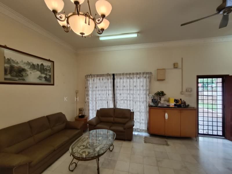 2-storey Terraced House for Sale in Bukit Jelutong (Shah Alam) - Kho Daniel - Living Room - PropertyGuru.com.my