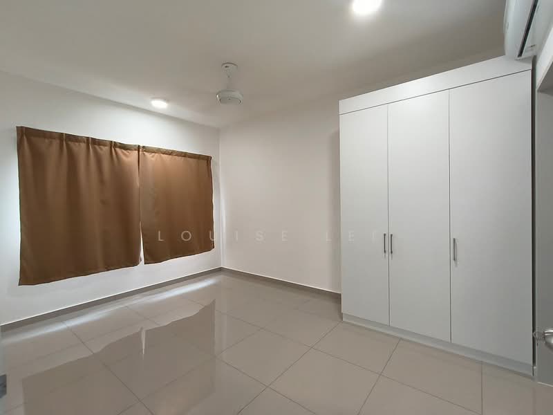 Servis Apartment untuk Dijual di Duduk Se.Ruang @ Eco Sanctuary - Louise Lee - Bedroom - PropertyGuru.com.my