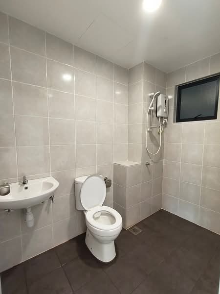 Servis Apartment untuk Dijual di Duduk Se.Ruang @ Eco Sanctuary - Louise Lee - Bathroom - PropertyGuru.com.my