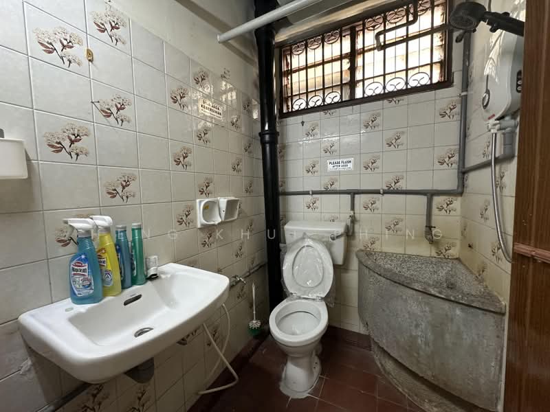Flat for Sale at Tun Sri Lanang - Heng Khui Phing - PropertyGuru.com.my