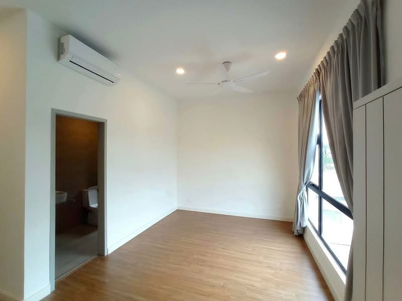 Rumah Berkembar untuk Dijual di Bandar Tropicana Aman (Telok Panglima Garang) - Dave KS - Interior - PropertyGuru.com.my